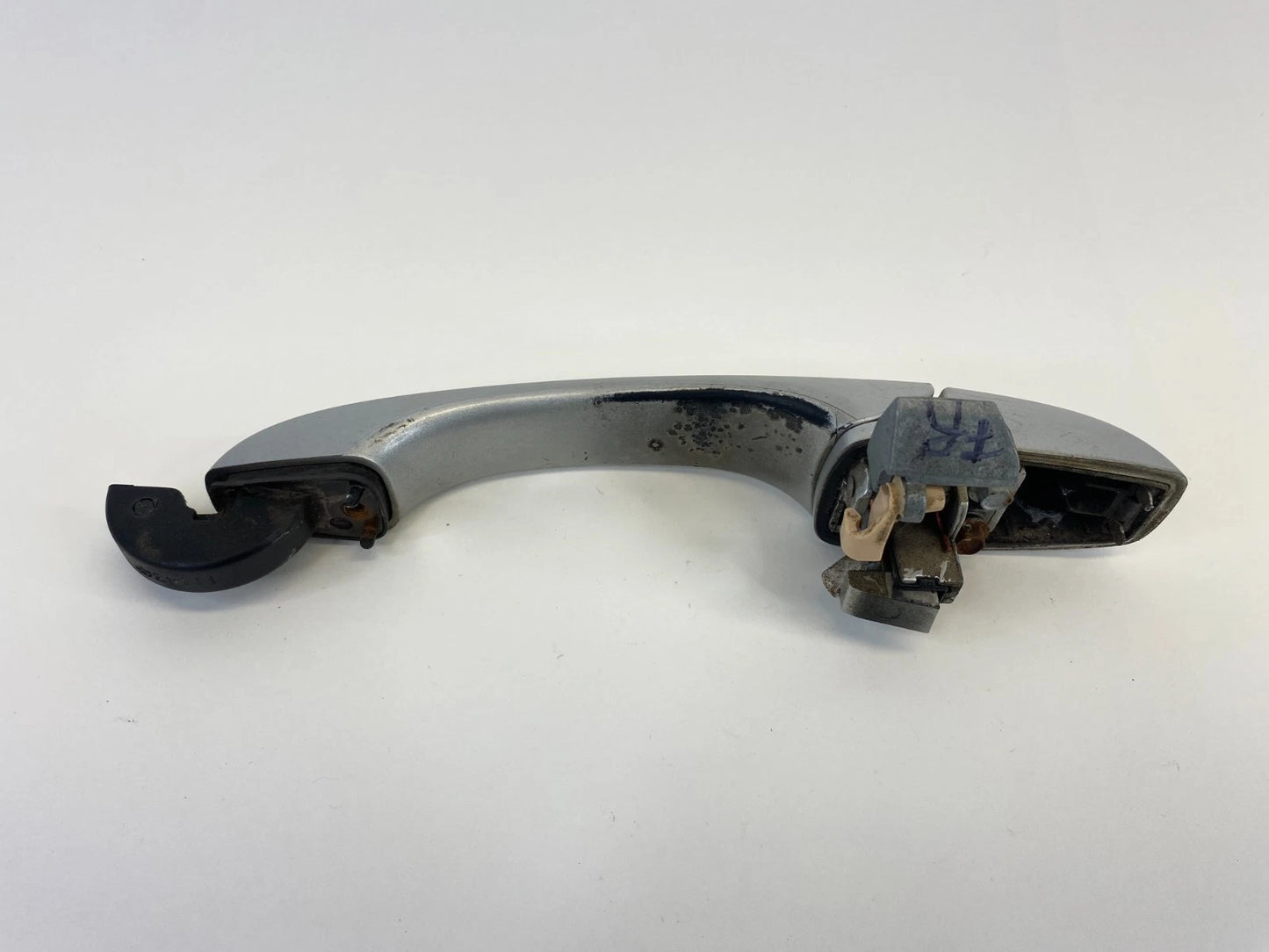 07-17 JEEP PATRIOT FRONT RIGHT PASSENGER EXTERIOR OUTER DOOR HANDLE SILVER OEM
