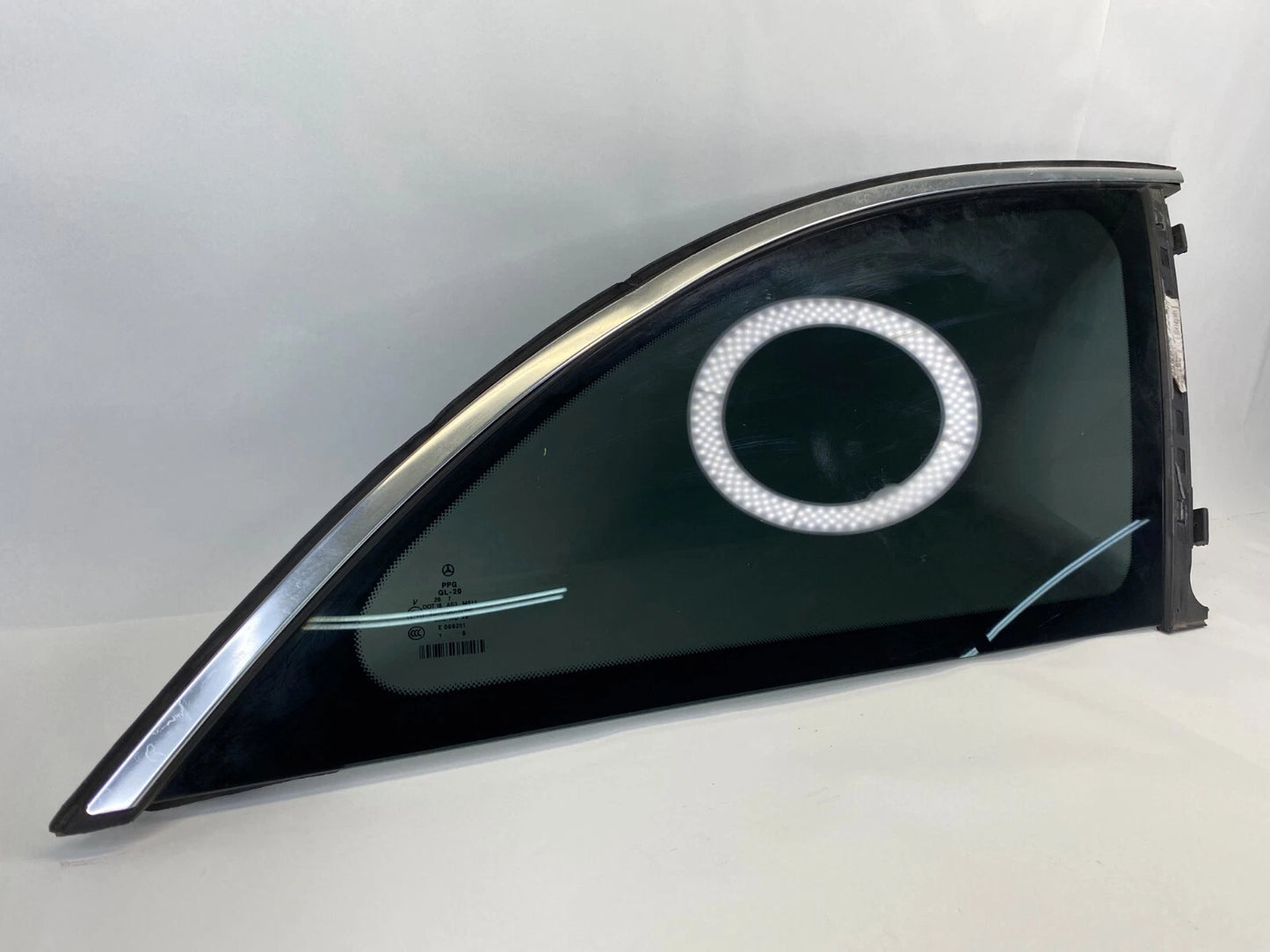 2006-2012 MERCEDES-BENZ R350 REAR RIGHT SIDE DOOR QUARTER VENT WINDOW GLASS OEM