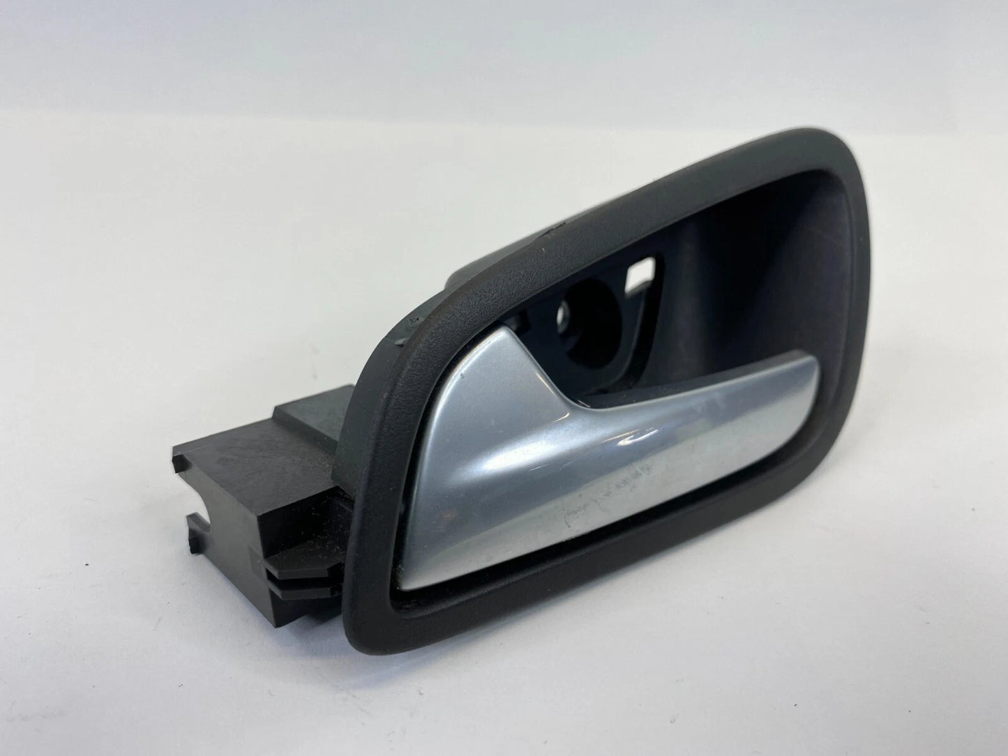 2013-2019 FORD ESCAPE REAR LEFT SIDE INTERIOR DOOR HANDLE CJ54-R266B35-BBW OEM