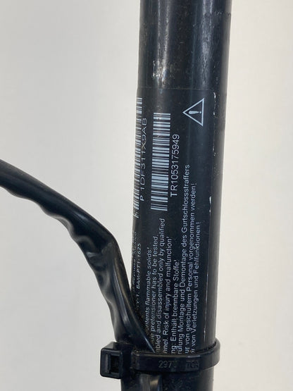 11-16 Chrysler Town & Country Front Left Side Seat Belt Buckle 1DF311X9AB OEM