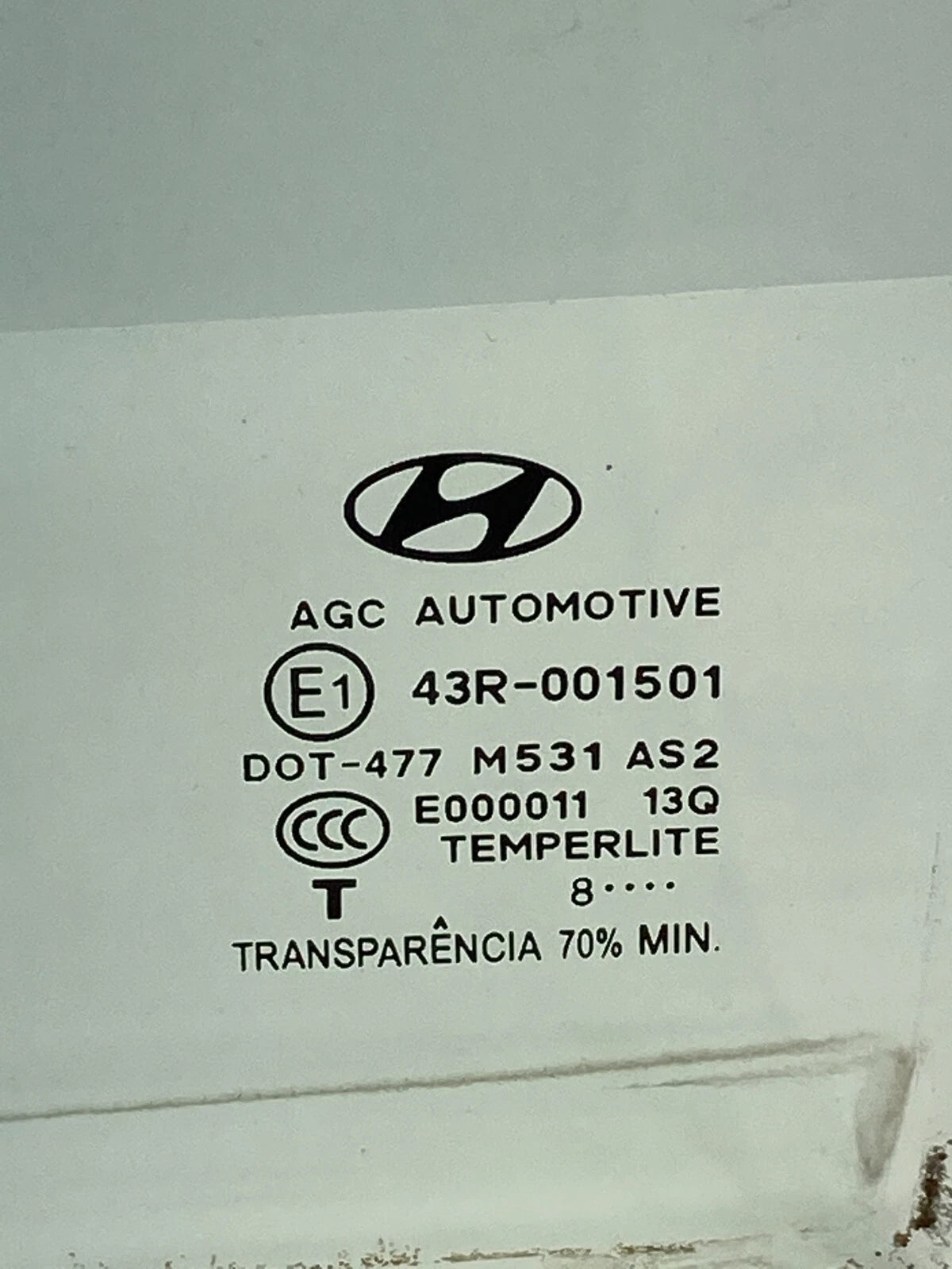 06-11 HYUNDAI ACCENT SEDAN REAR LEFT SIDE DOOR WINDOW FIXED VENT QUARTER GLASS