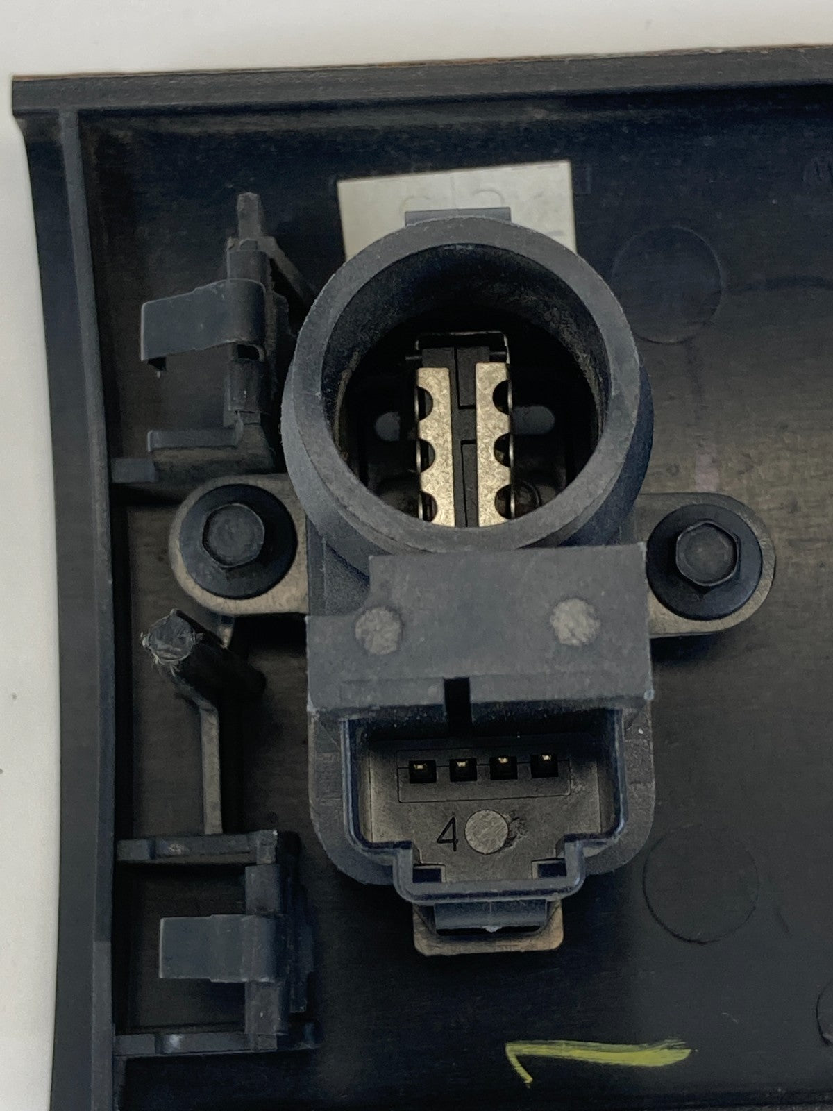 2003-2006 Lincoln Navigator Dash Temperature Sensor w/ Bezel 2L7X-78045G68-BDW