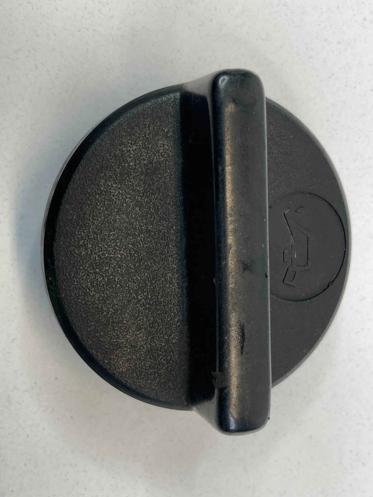 2003-2008 INFINITI G35 3.5L V6 ENGINE OIL FILLER FLUID TANK CAP LID COVER OEM