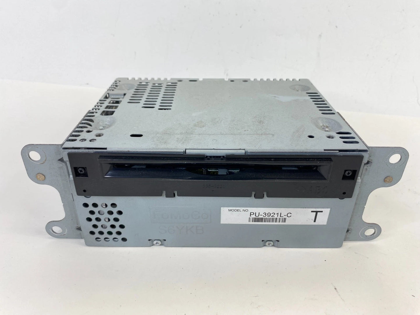 2016-2019 FORD EXPLORER INTERCEPTOR AM/FM RADIO CD PLAYER RECEIVER STEREO OEM