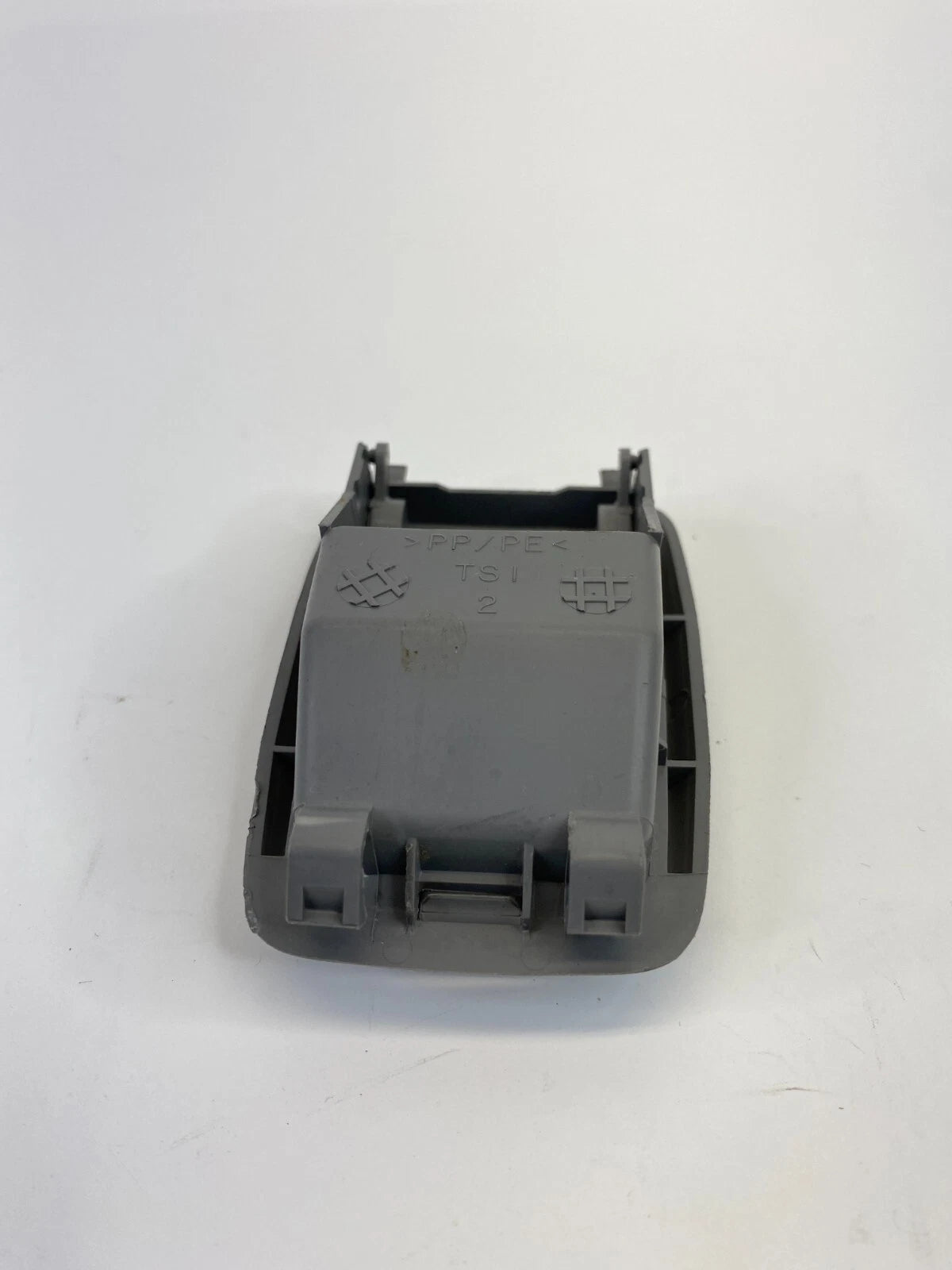 2002-2006 TOYOTA CAMRY SEDAN BACK REAR SEAT CHILD ANCHOR CAP COVER OEM