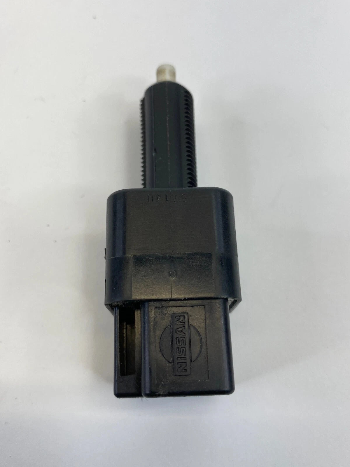 2005-2015 NISSAN XTERRA BRAKE PEDAL STOP LIGHT LAMP SENSOR SWITCH OEM