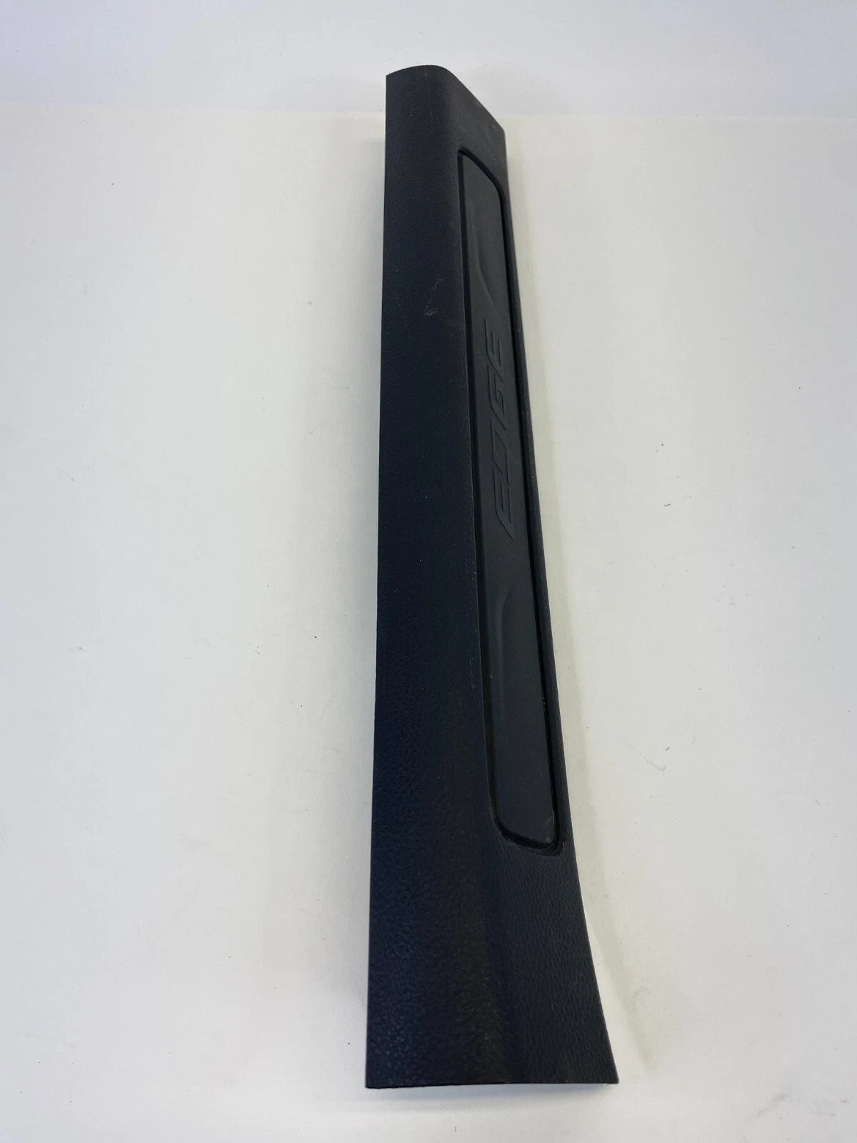 2015-2024 FORD EDGE FRONT RIGHT DOOR SILL SCUFF PLATE TRIM COVER FT4B-R13200 OEM