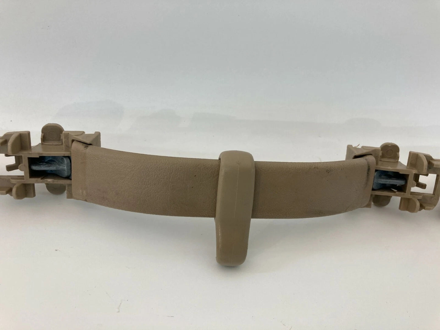 03 04 05 06 ISUZU ASCENDER REAR LEFT SIDE ROOF GRAB GRIP HANDLE ASSIST 825165