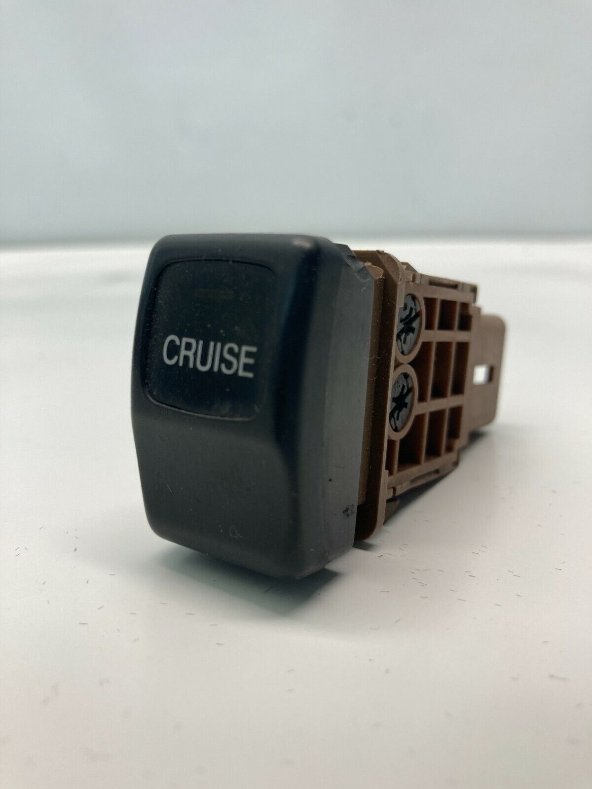 1995 1996 1997 1998 1999 Subaru Legacy Cruise Control Switch Button OEM