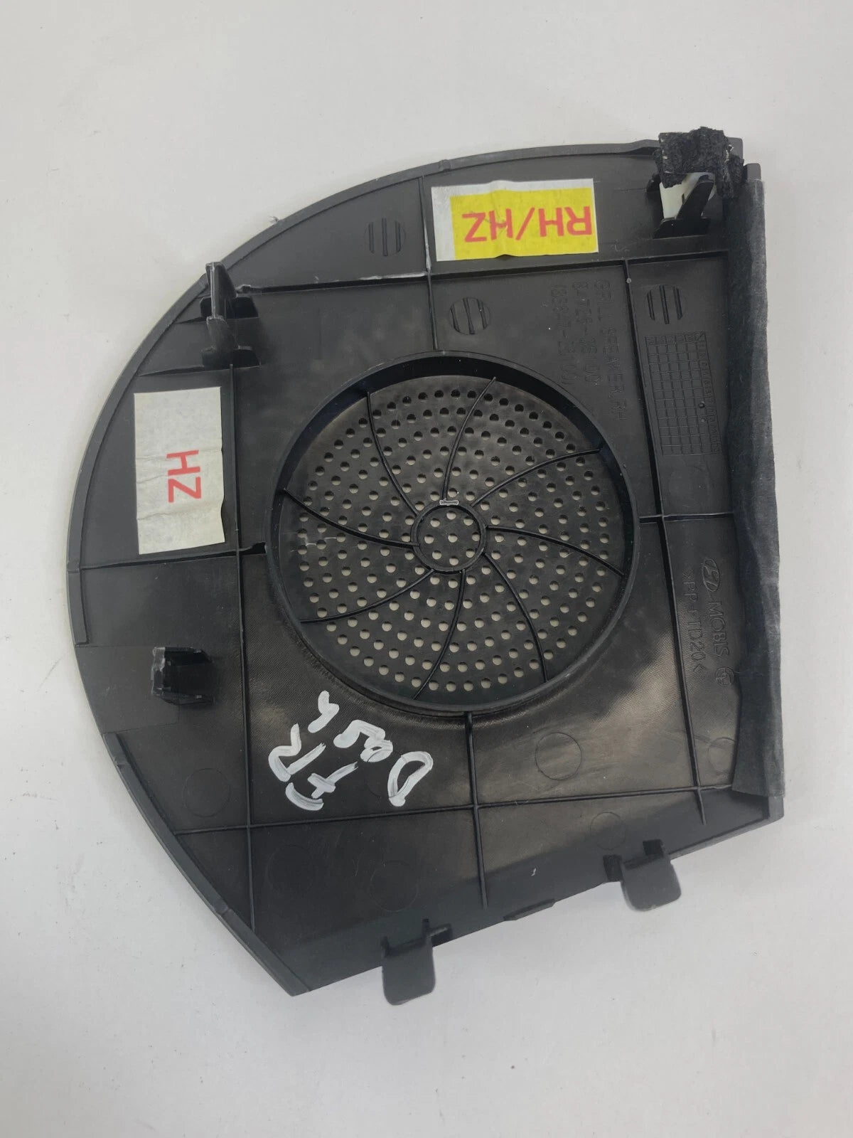 2011-2014 HYUNDAI SONATA DASH RIGHT SIDE SPEAKER COVER TRIM BEZEL 84726-3S100