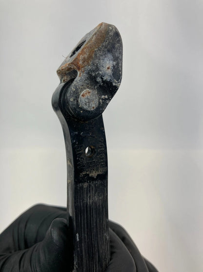 2006 BMW 330I SEDAN FRONT LEFT DRIVER DOOR CHECK STOP STOPPER DETENT 7060189 OEM