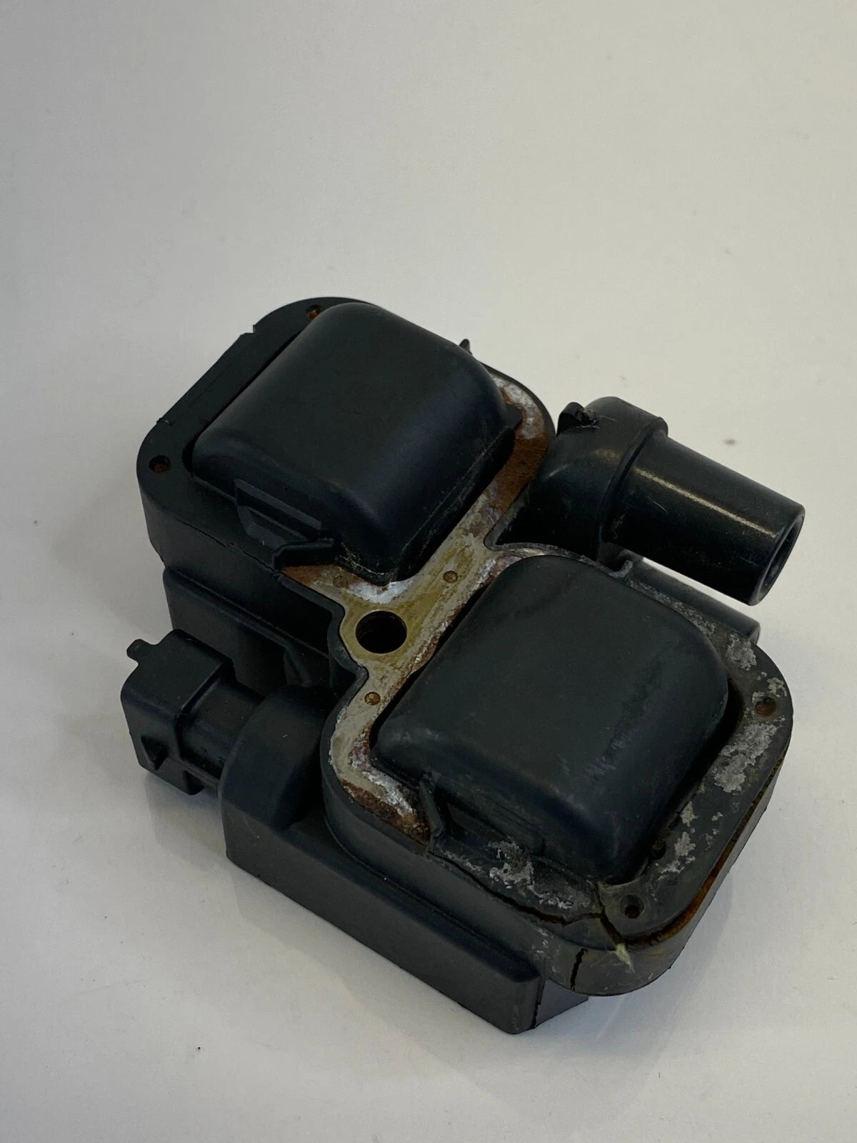 2001 2002 2003 2004 2005 MERCEDES BENZ C240 SEDAN 2.6L V6 A/T IGNITION COIL OEM