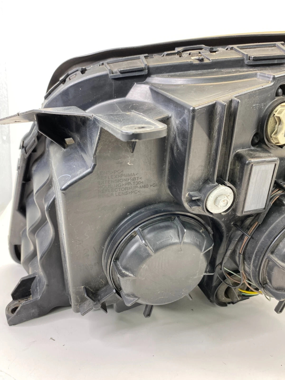 10-15 GMC TERRAIN FRONT RIGHT PASSENGER HEADLIGHT LIGHT HEADLAMP LAMP HALOGEN