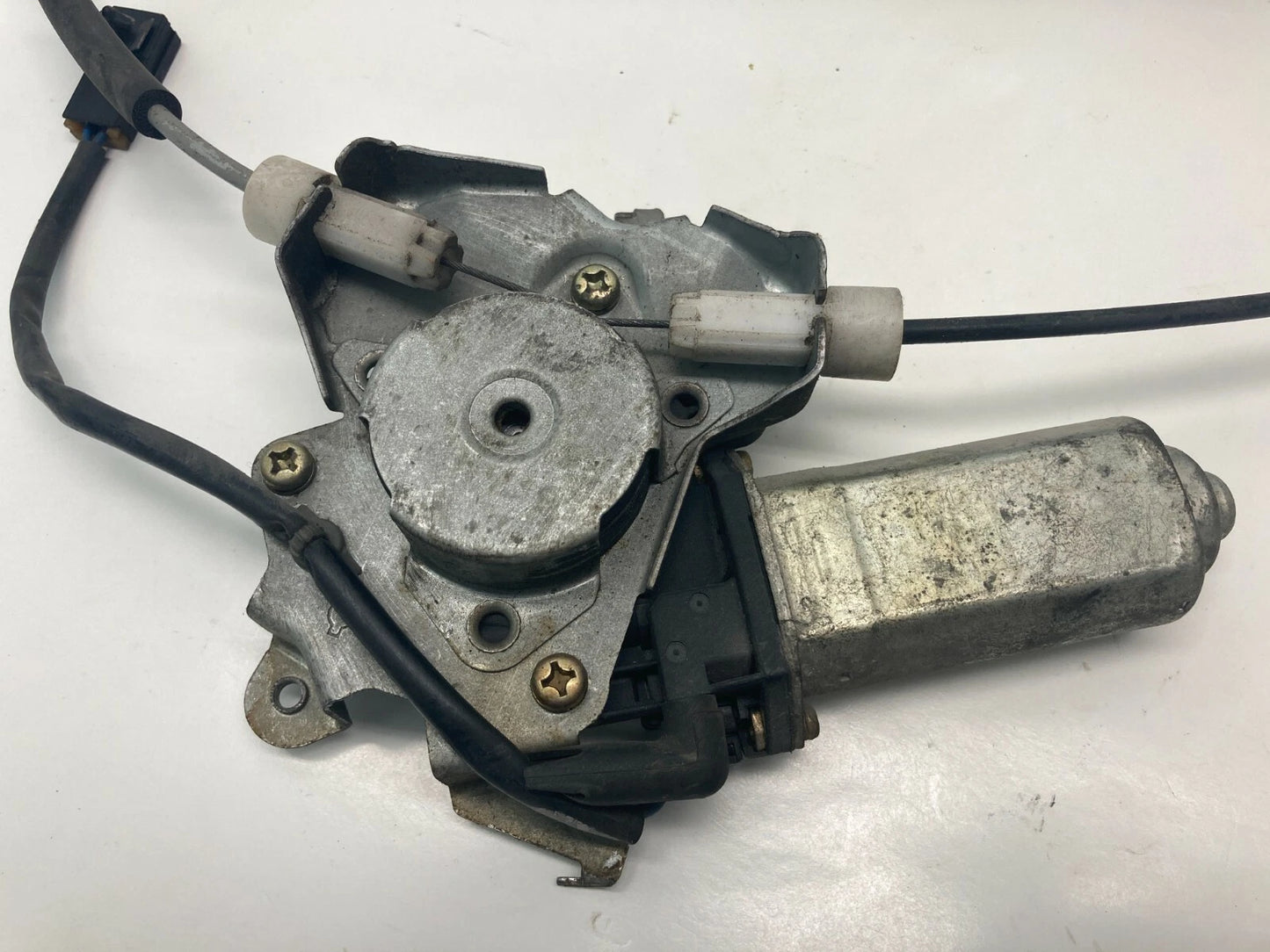 1998-2001 NISSAN ALTIMA FRONT RIGHT PASSENGER DOOR WINDOW REGULATOR & MOTOR OEM