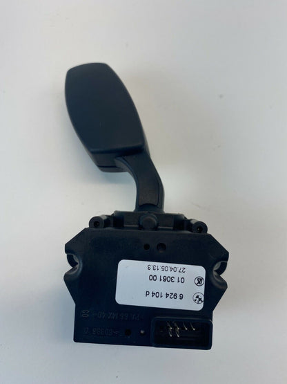 04-05 BMW 545i 645iCi 530i 525i Steering Column Cruise Control Switch 6924104d