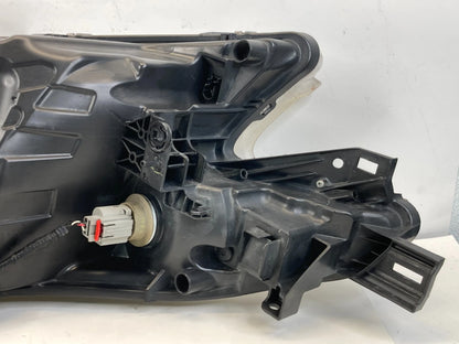 14-16 Nissan Versa Note Front Right Passenger Headlight Headlamp 26010-3WC0A OEM