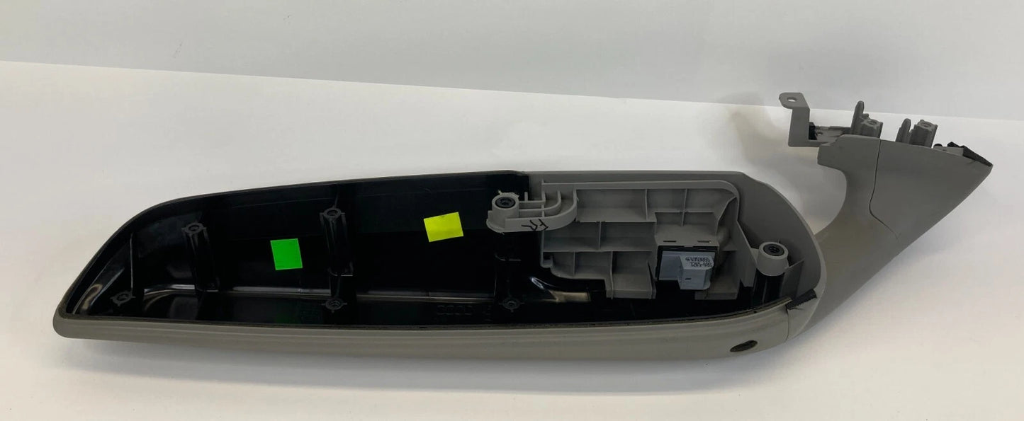 2005-2008 AUDI A6 QUATTRO FRONT RIGHT INNER DOOR ARMREST PULL HANDLE W/ SWITCH