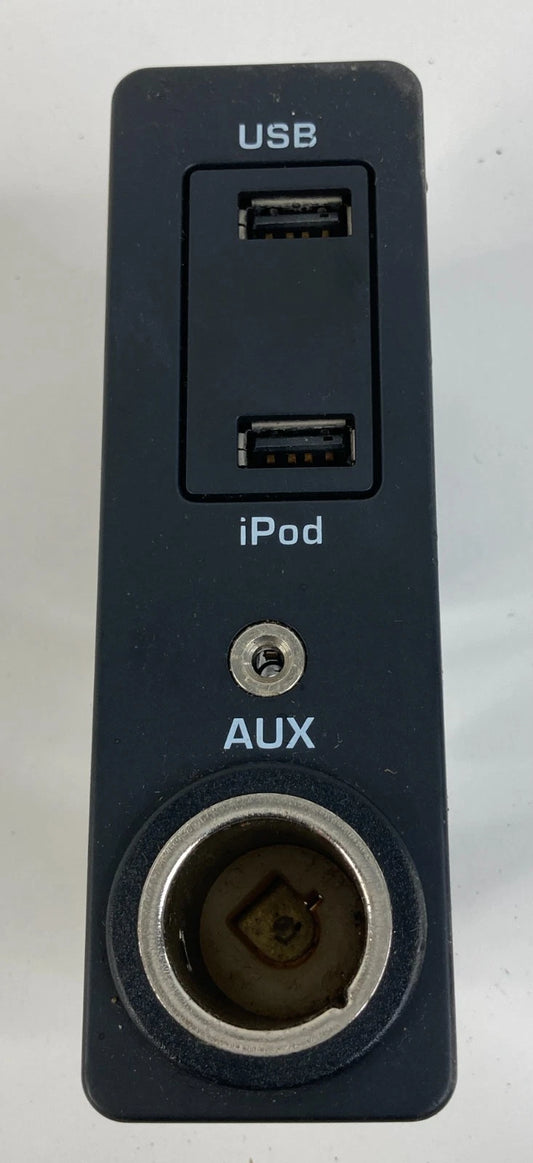 2009-2015 JAGUAR XF CONSOLE USB AUX AUXILIARY JACK SOCKET PORT A2C5336865900 OEM