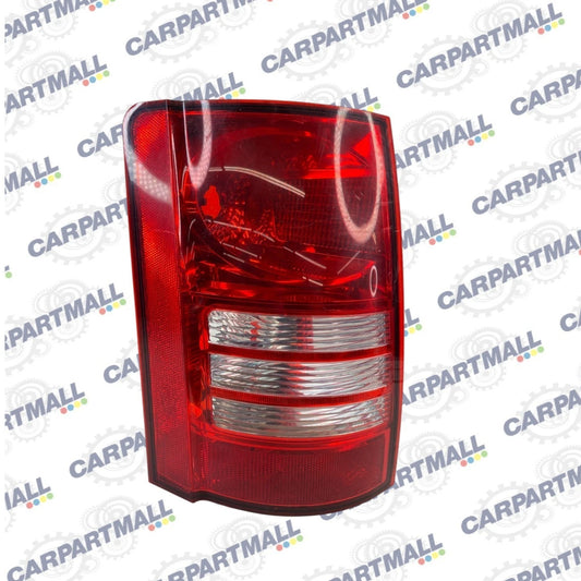2008-2010 CHRYSLER TOWN & COUNTRY LEFT DRIVER SIDE TAIL LIGHT LAMP 58622E OEM