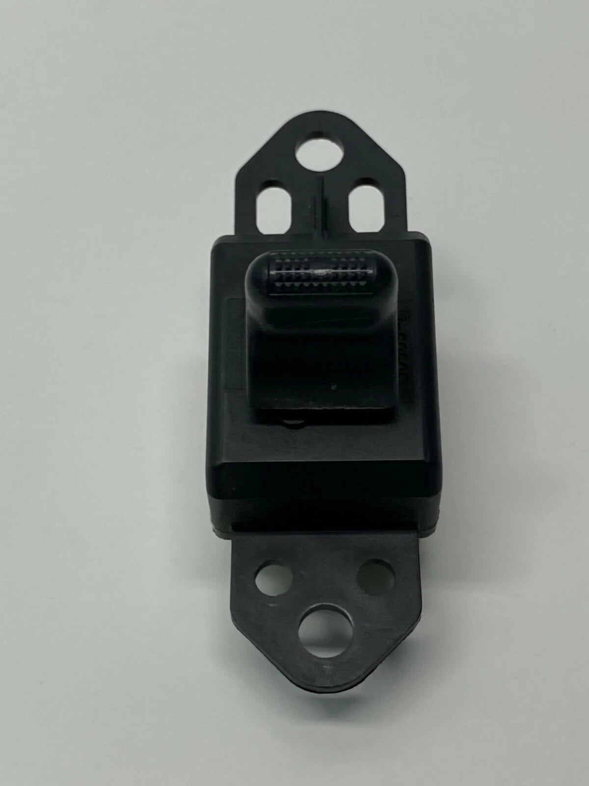 2001-2007 CHRYSLER TOWN & COUNTRY REAR RIGHT SIDE DOOR LOCK SWITCH 04685727AB
