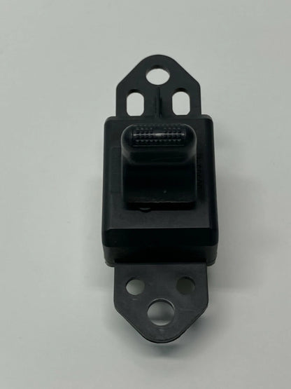 2001-2007 CHRYSLER TOWN & COUNTRY REAR RIGHT SIDE DOOR LOCK SWITCH 04685727AB