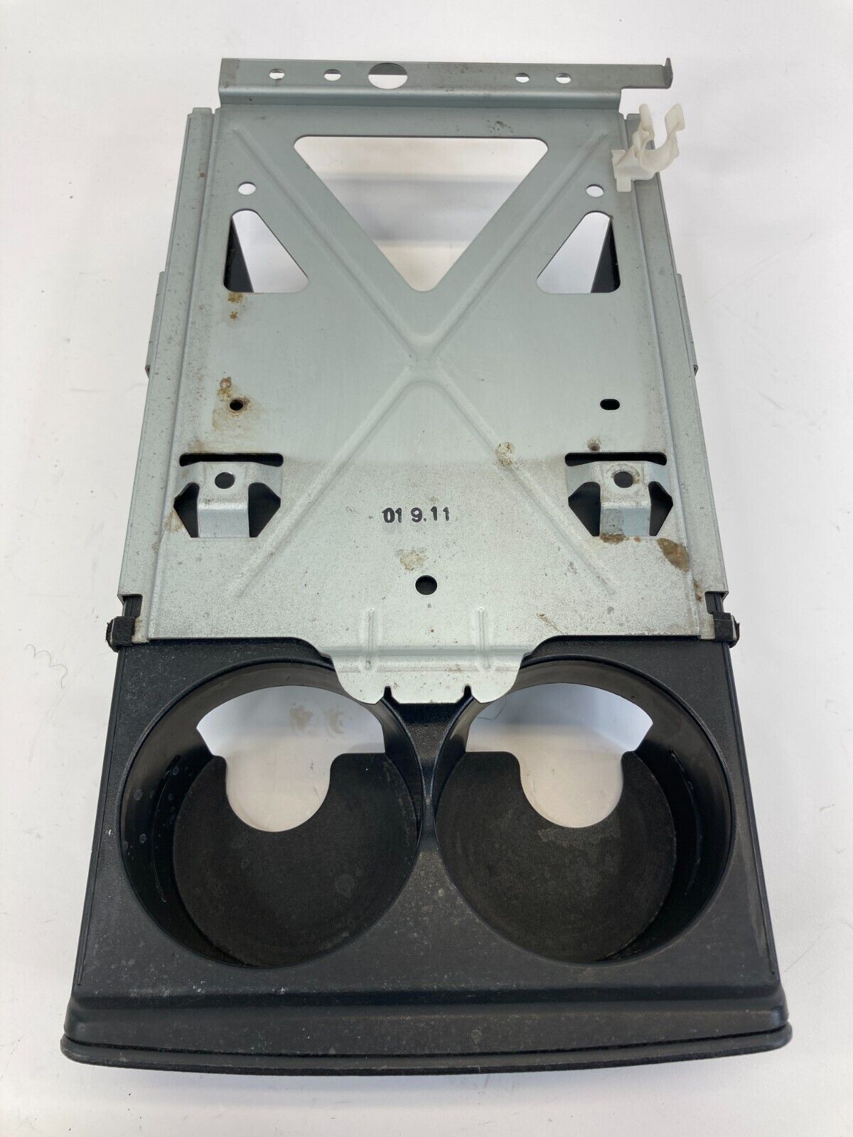 2001-2004 Nissan Pathfinder Rear Center Console Dual Cup Holder Cupholder OEM