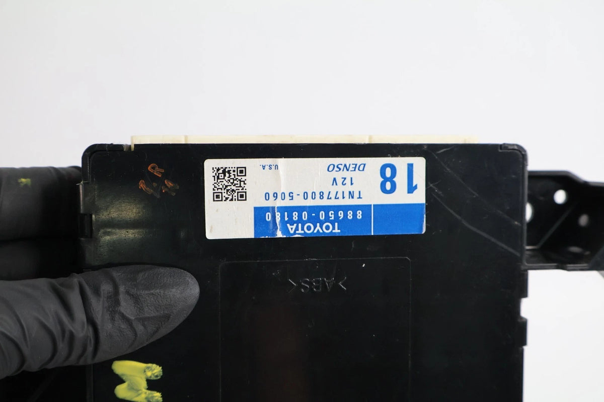 2011-2014 TOYOTA SIENNA AC AIR CONDITIONER AMPLIFIER CONTROL MODULE 88650-08180