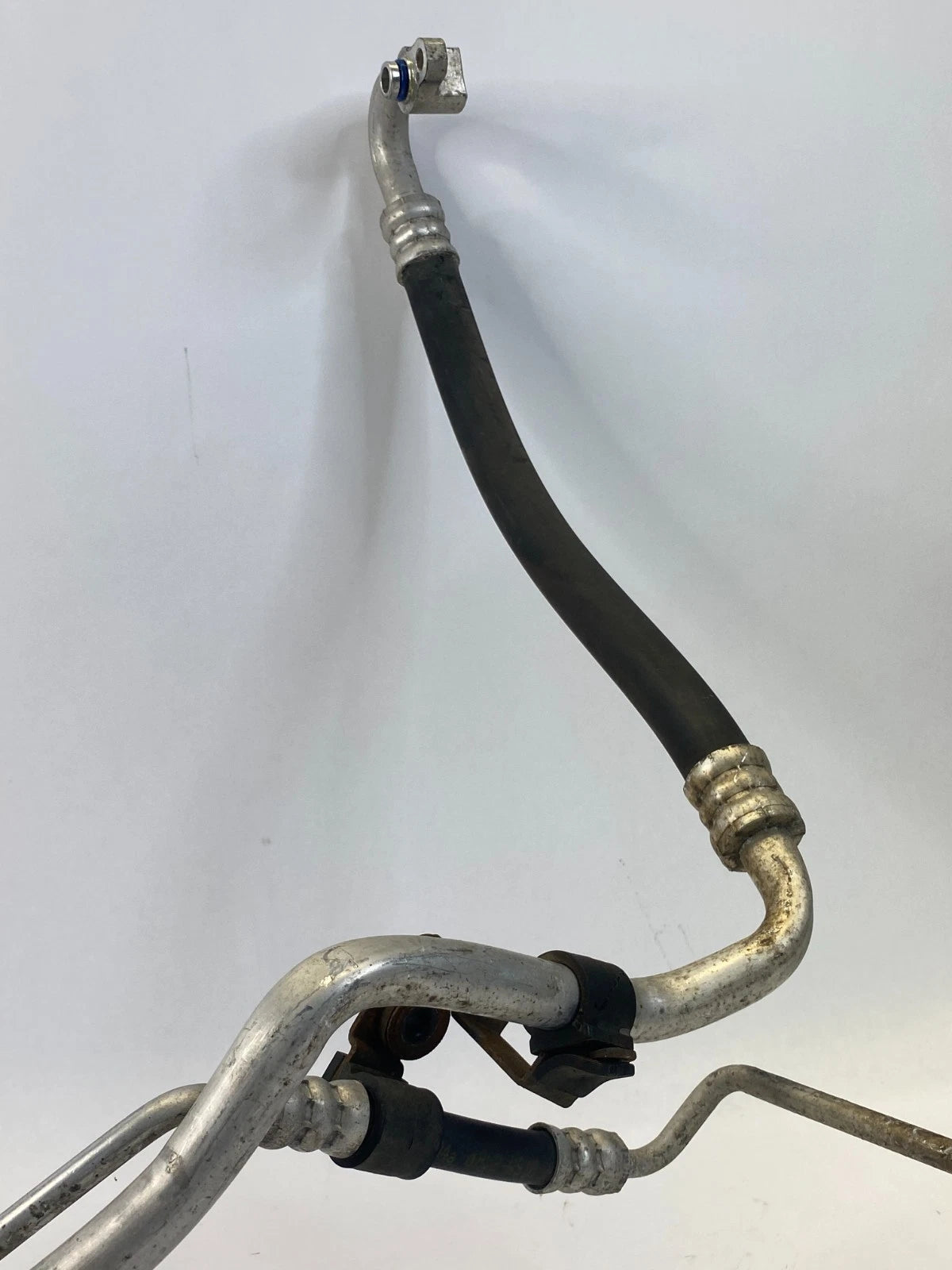 2010-2013 KIA FORTE 2.0L AC AIR CONDITIONER REFRIGERANT SUCTION HOSE PIPE LINE