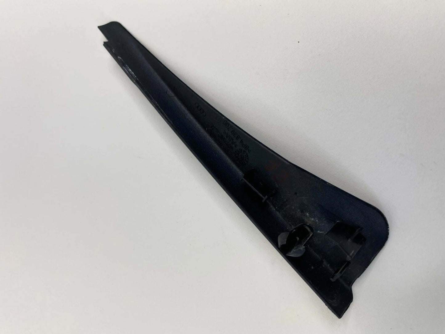 2006-2013 AUDI A3 REAR RIGHT UPPER SIDE DOOR PANEL TRIM BEZEL 8P4839706 OEM