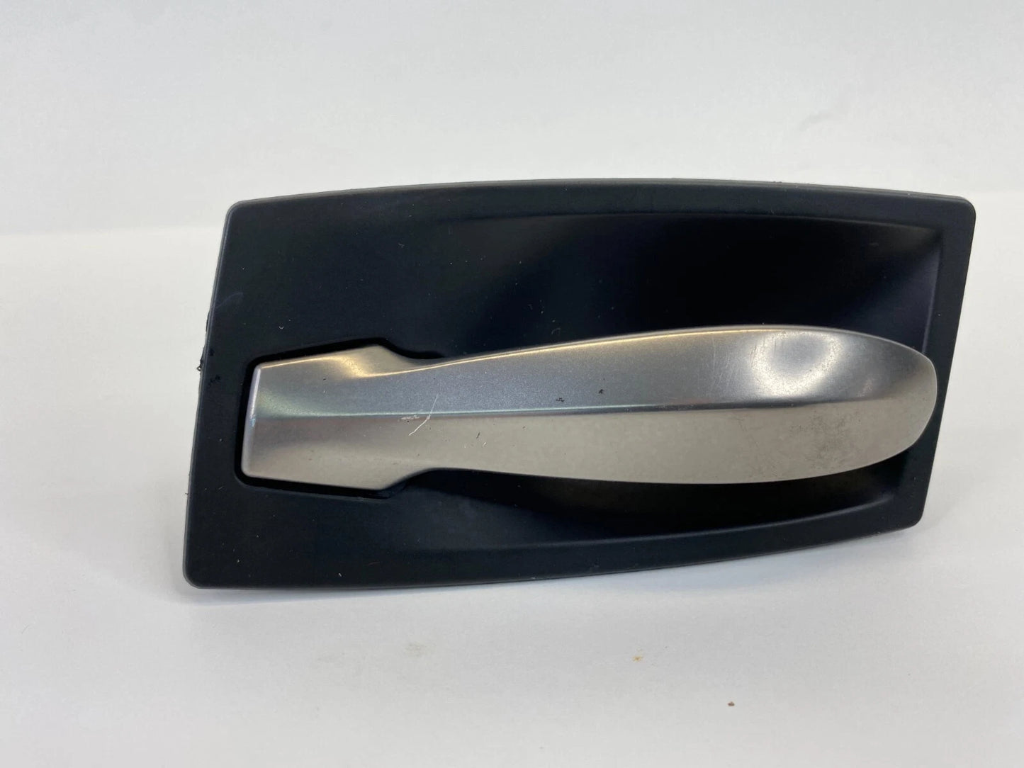 2004-2007 BMW 530I 525I REAR LEFT SIDE INNER INTERIOR DOOR HANDLE 70342879 OEM