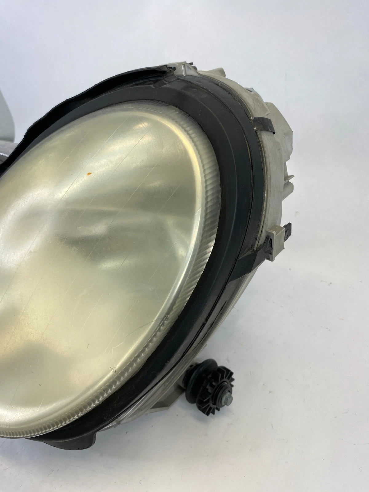 2001-2005 MERCEDES C240 LEFT DRIVER SIDE HALOGEN HEADLIGHT ASSEMBLY OEM