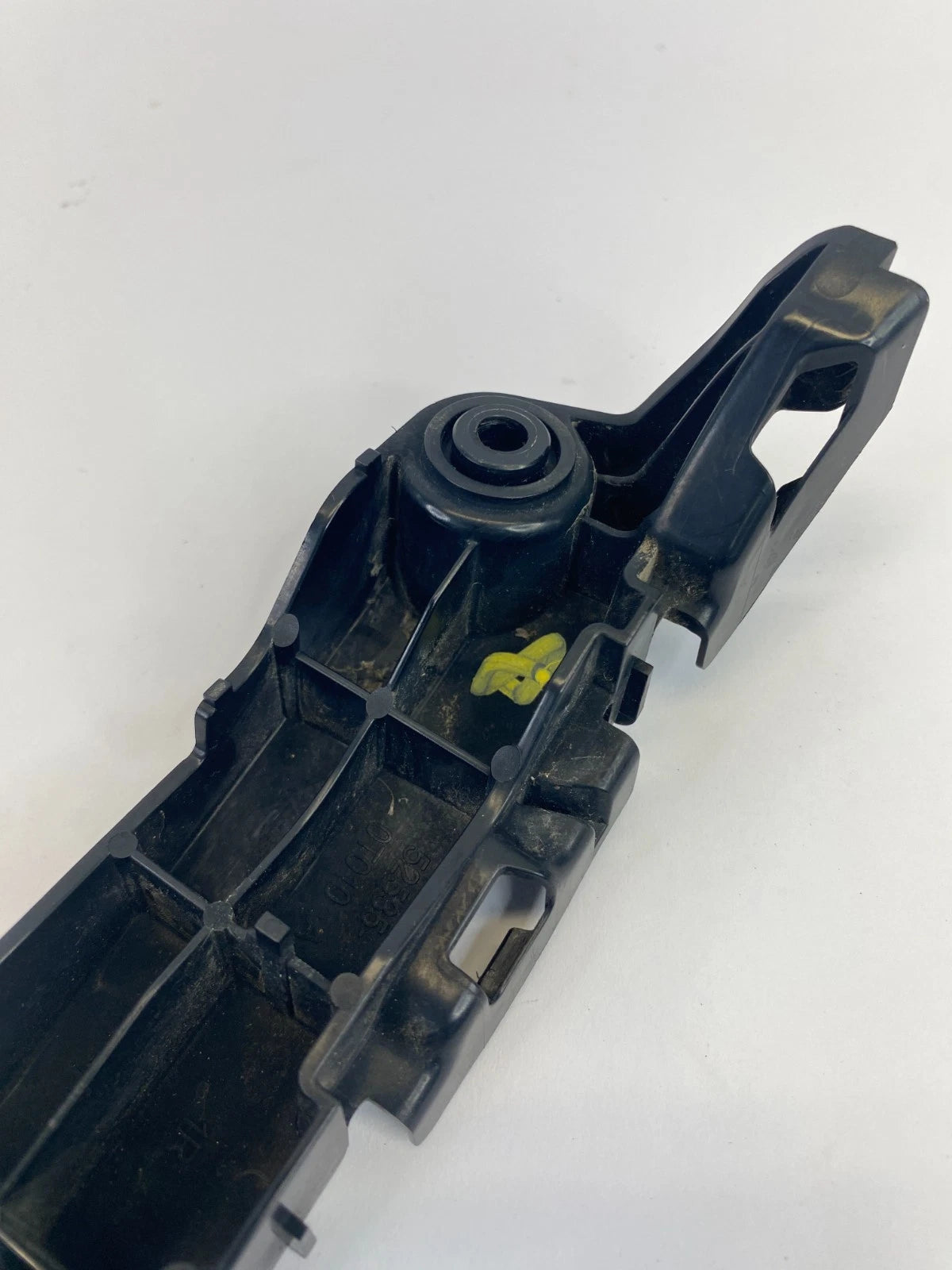 2009-2016 TOYOTA VENZA FRONT RIGHT BUMPER COVER SUPPORT RAIL 52535-0T010 OEM