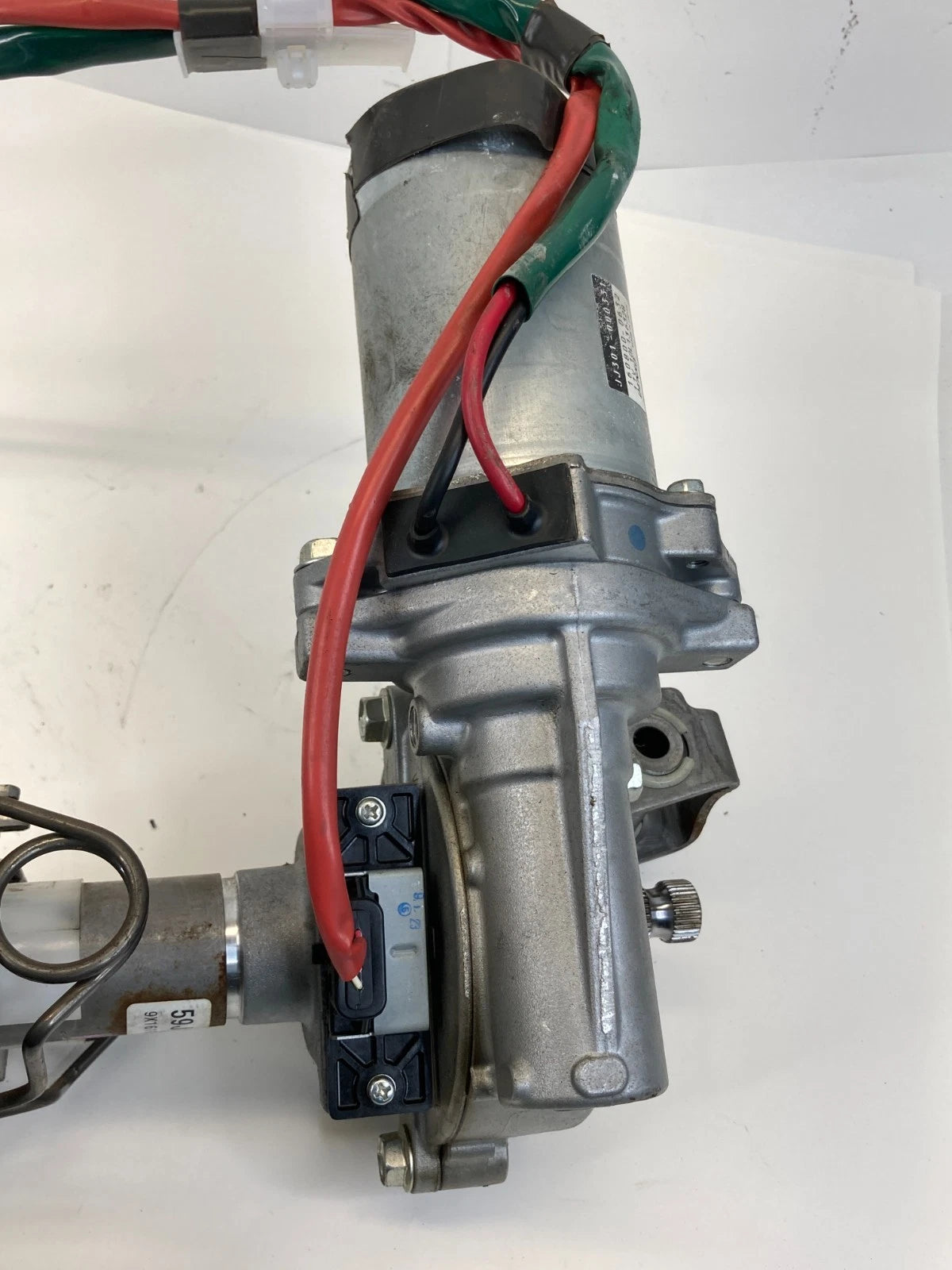 10-15 TOYOTA PRIUS HYBRID 1.8L AT POWER STEERING COLUMN W/ MOTOR 45250-47200 OEM