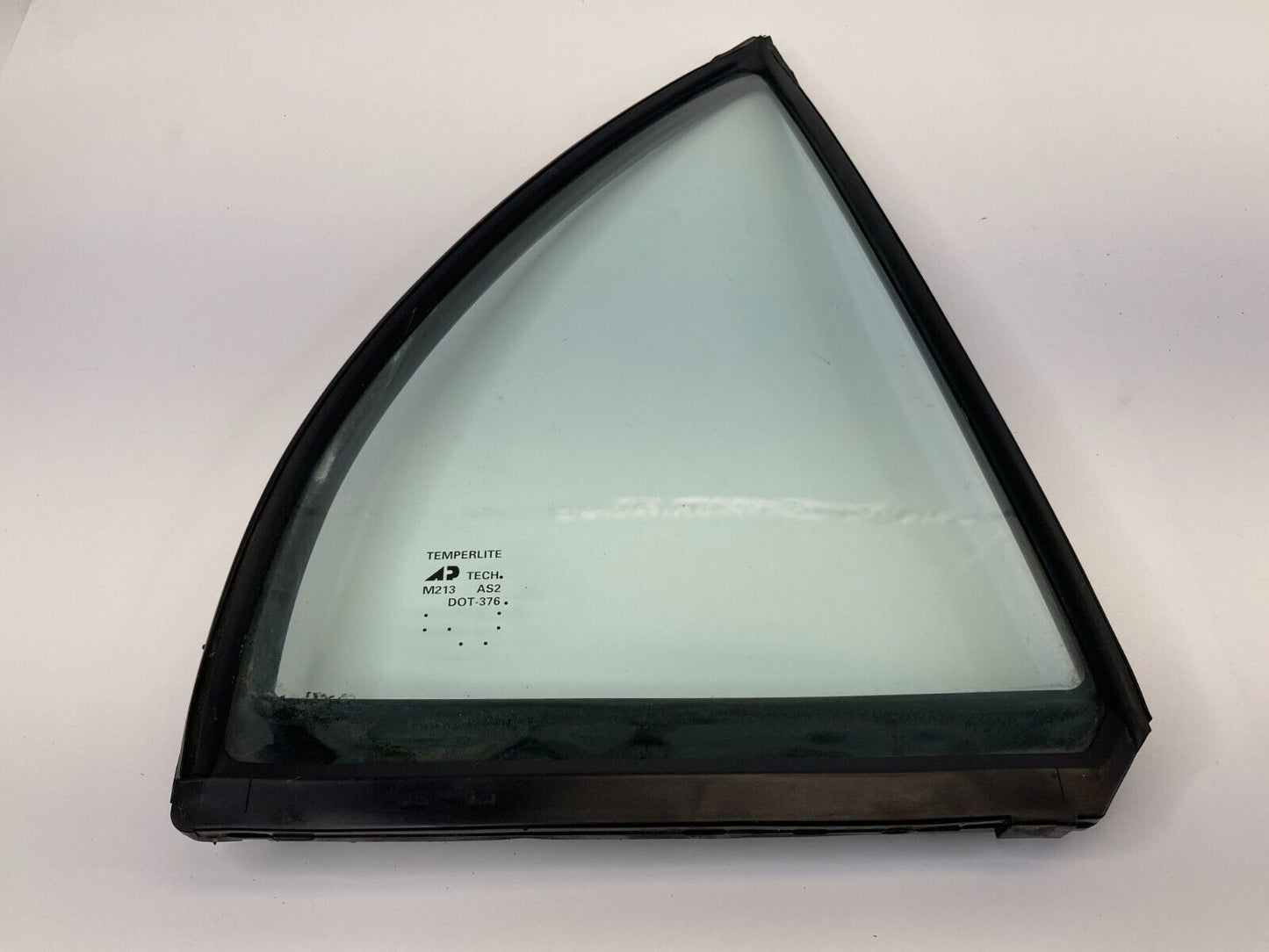 98-02 Toyota Corolla Rear Right Door Quarter Window Stationary Glass 68188-02020