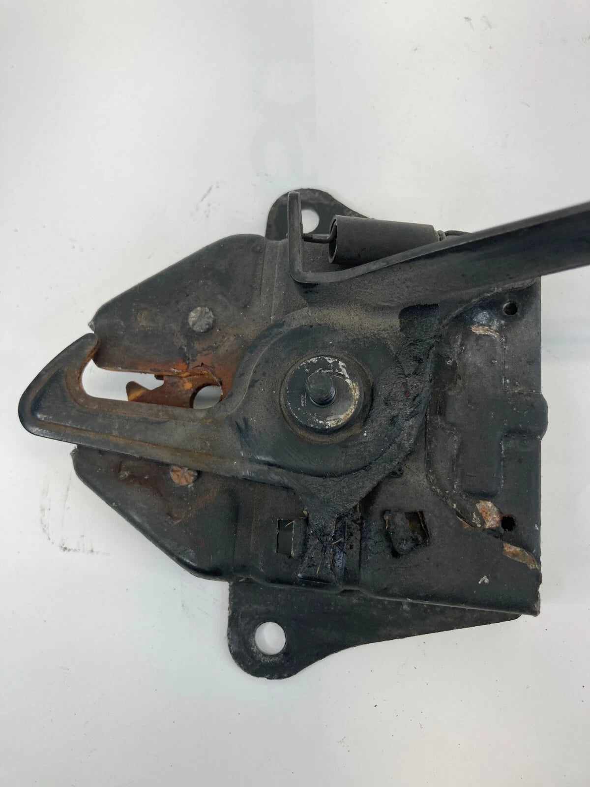 2003-2009 KIA SORENTO HOOD LATCH LOCK RELEASE ACTUATOR OEM