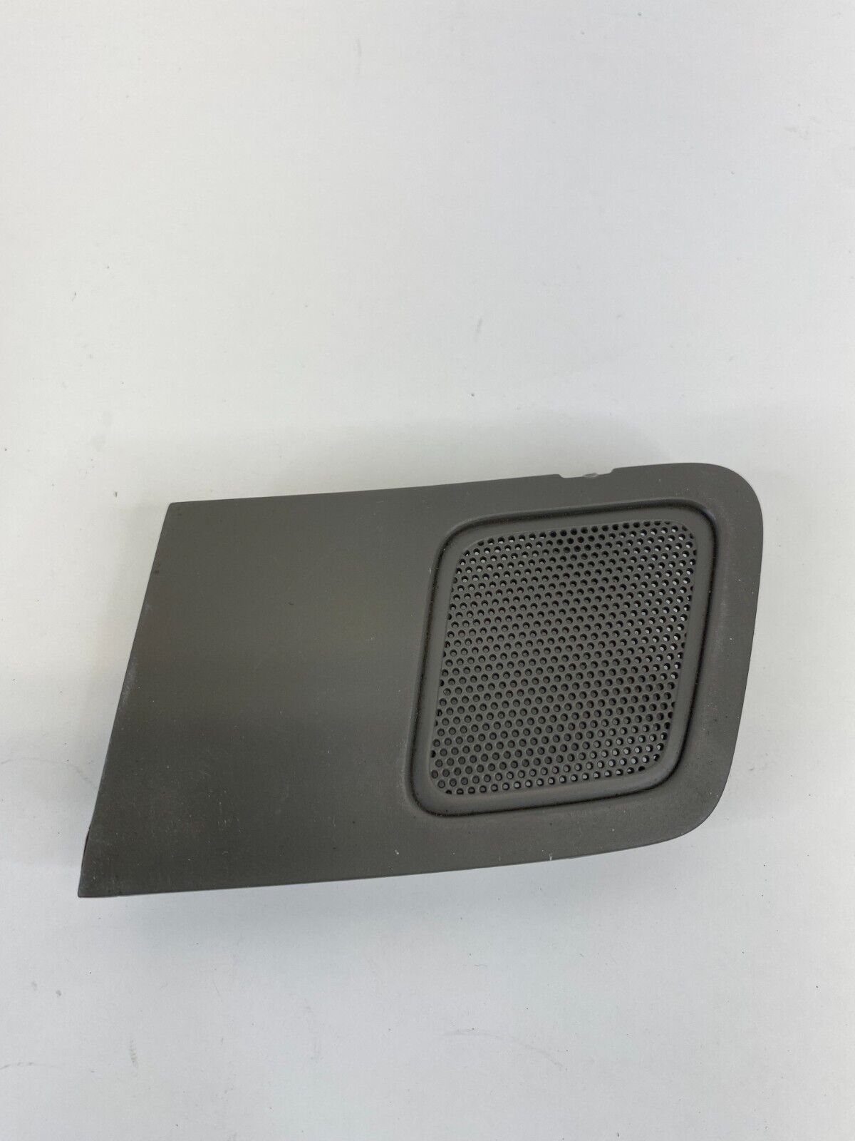 2003-2006 Suzuki XL-7 Dash Left Driver Speaker Tweeter Cover Trim 73832-50J0 OEM