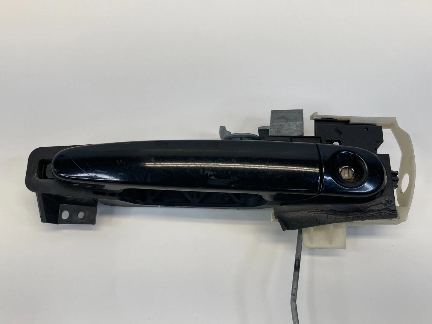 2013-2019 Ford Police Interceptor Sedan FR LH Side Exterior Door Handle Assembly