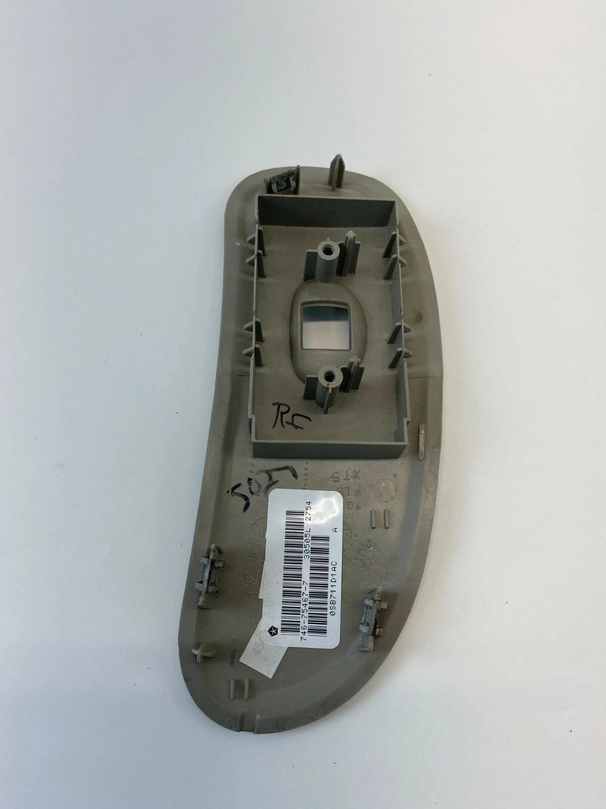 04-07 CHRYSLER TOWN & COUNTRY FRONT RIGHT WINDOW SWITCH BEZEL COVER 0SB711D1AC