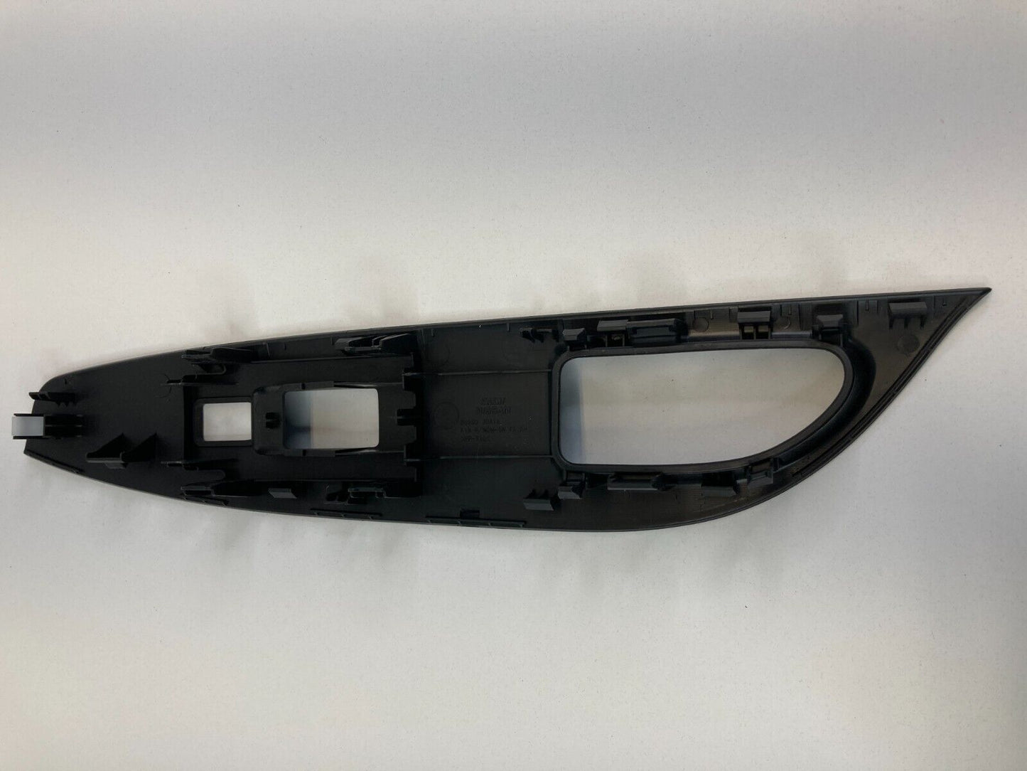 09-13 Infiniti G37 Sedan Front Right Side Window Switch Cover Bezel 80960-JU41A