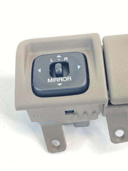 1995-2000 LEXUS LS400 POWER MIRROR SWITCH WITH COIN BOX TRAY OEM 555B15-0010