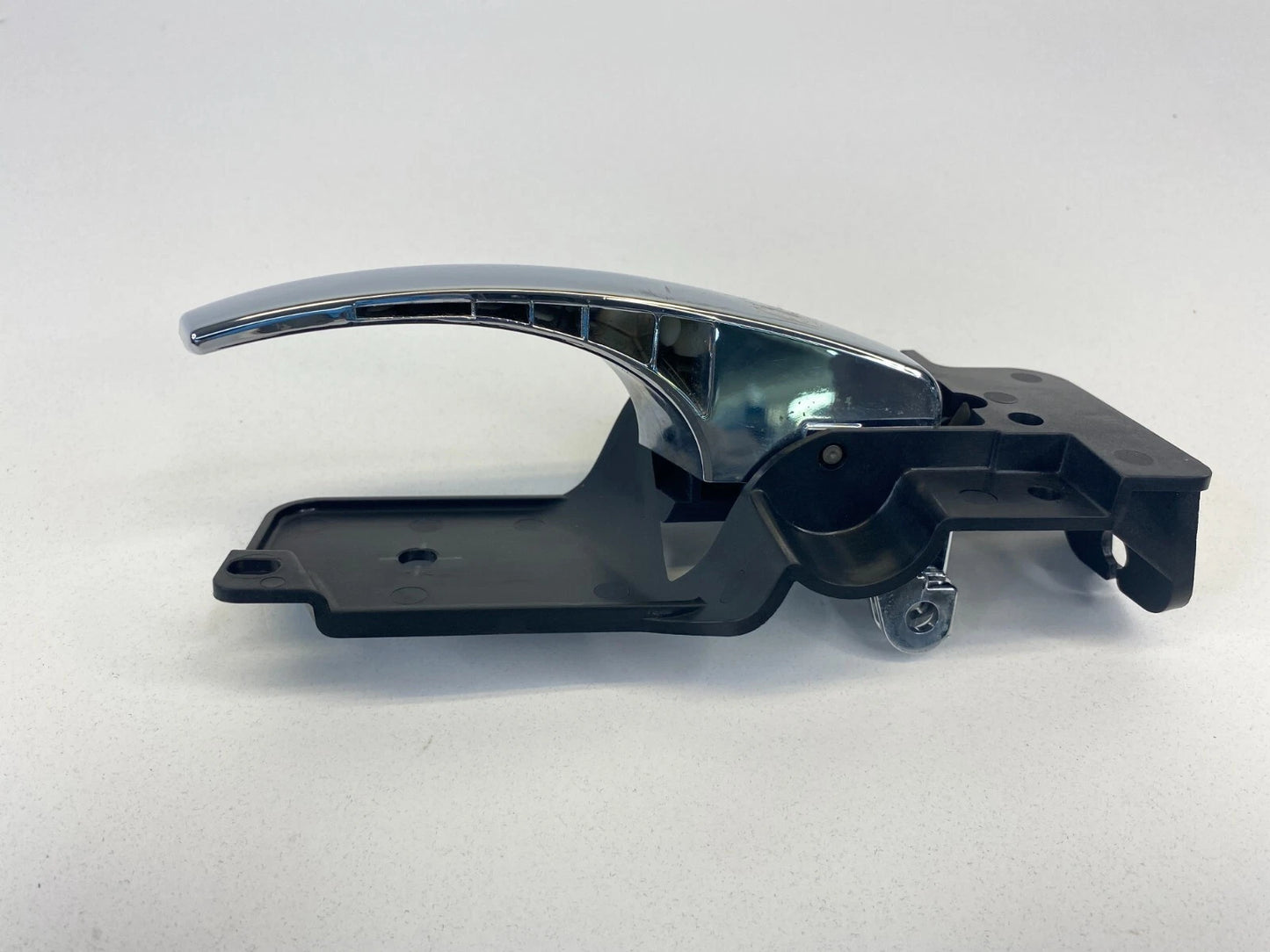 08-10 CHRYSLER TOWN & COUNTRY FRONT RIGHT INTERIOR INNER DOOR HANDLE 5020798AC
