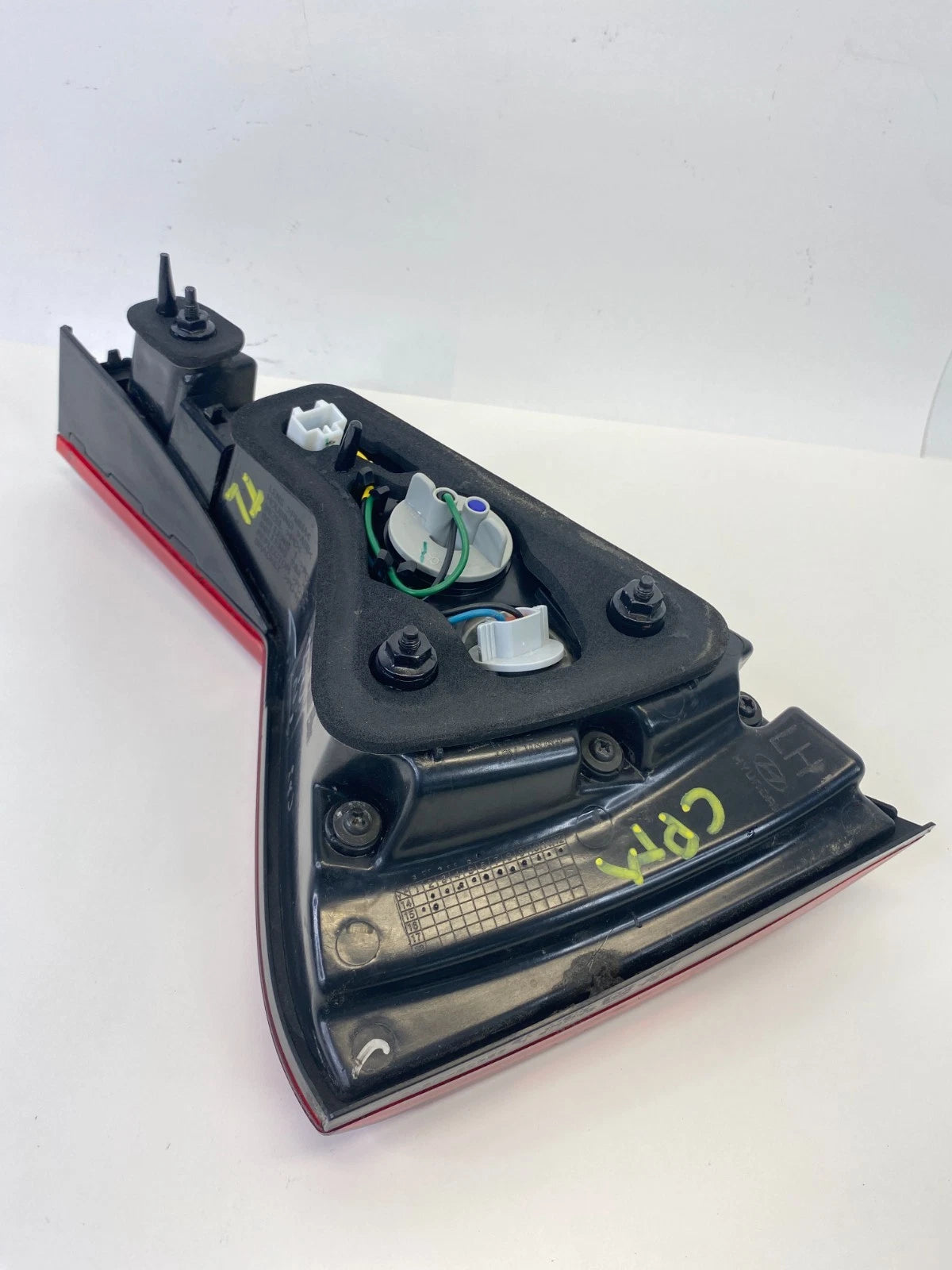 2015-2017 HYUNDAI SONATA REAR LEFT SIDE TAIL LIGHT TRUNK LID BACKUP LAMP OEM