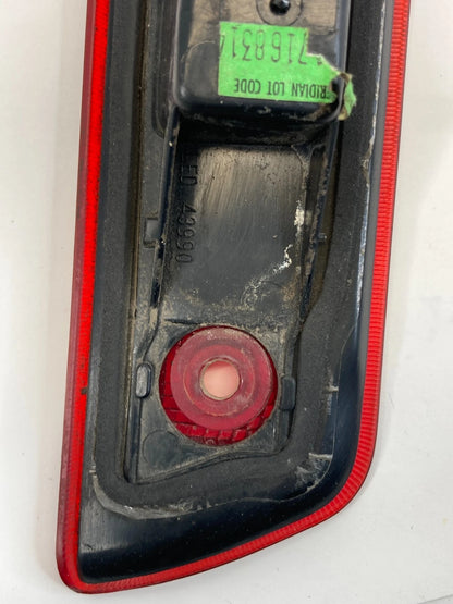 2005-2010 JEEP GRAND CHEROKEE THIRD CENTER HIGH MOUNTED STOP LAMP LEN 55156389AC