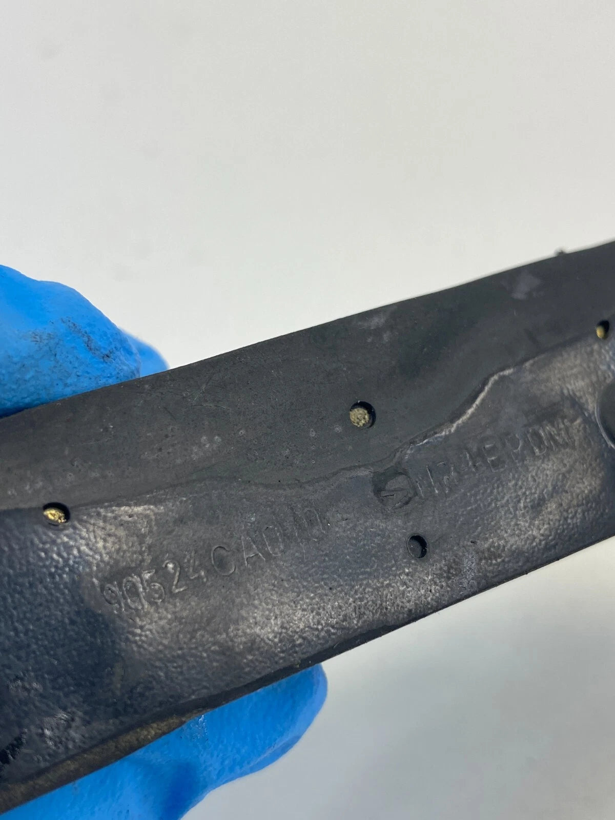 2003-2007 NISSAN MURANO REAR TRUNK HATCH LID RUBBER STOP BUMPER 90524-CA010 OEM