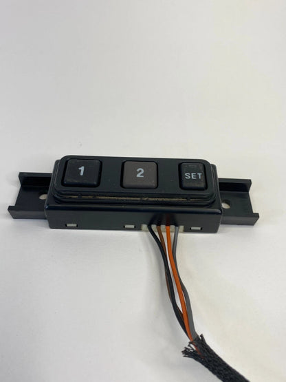 1999-2004 JEEP GRAND CHEROKEE FRONT LEFT DOOR SWITCH MEMORY SEAT DRIVERS OEM