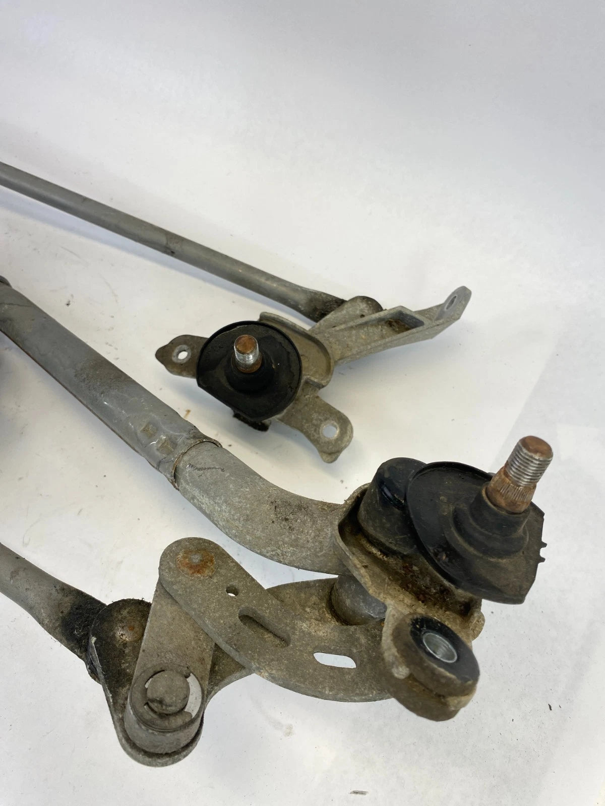 2006-2011 HONDA CIVIC SEDAN FRONT WINDSHIELD WIPER MOTOR W/ LINKAGE OEM