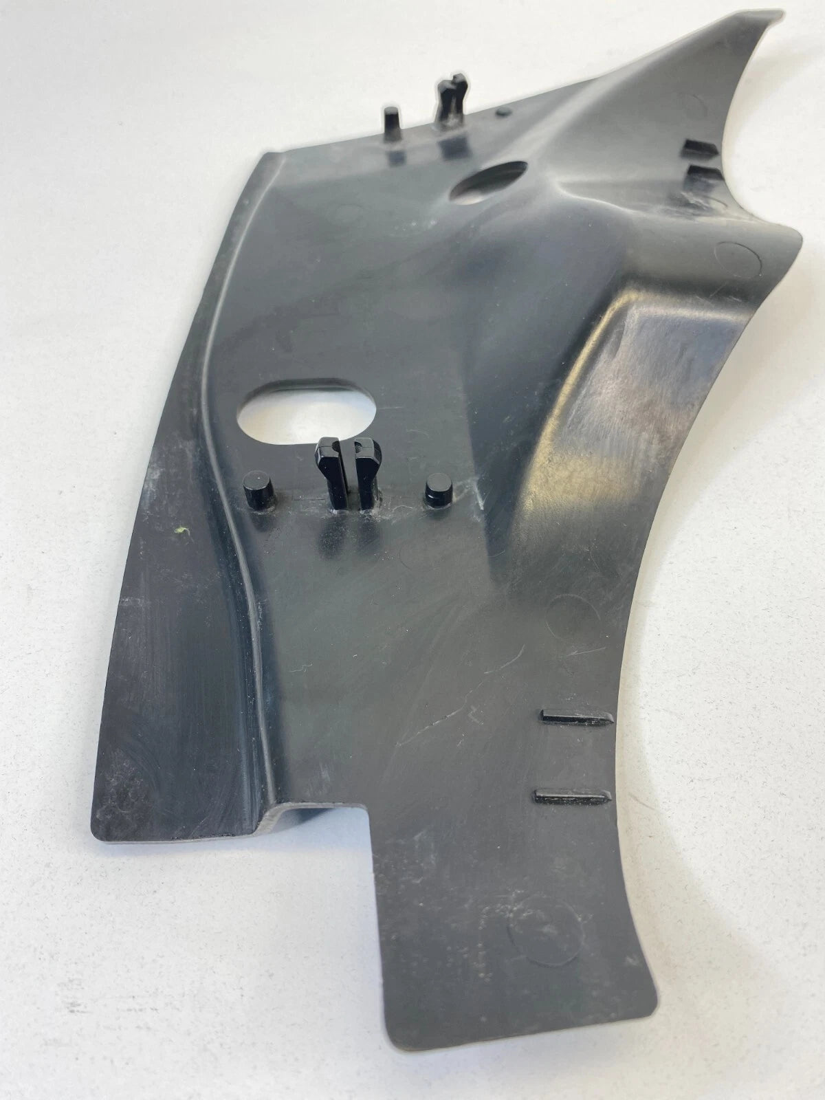 2005 2006 JEEP GRAND CHEROKEE FRONT LEFT SIDE HEADLIGHT COVER TRIM ASSEMBLY OEM