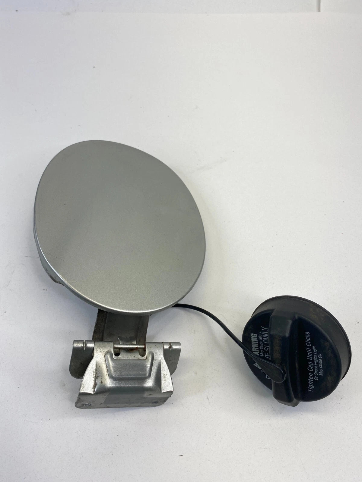 2007 2008 2009 MAZDA CX-7 CX7 FUEL FILLER DOOR GAS TANK LID COVER W/CAP EG21 OEM