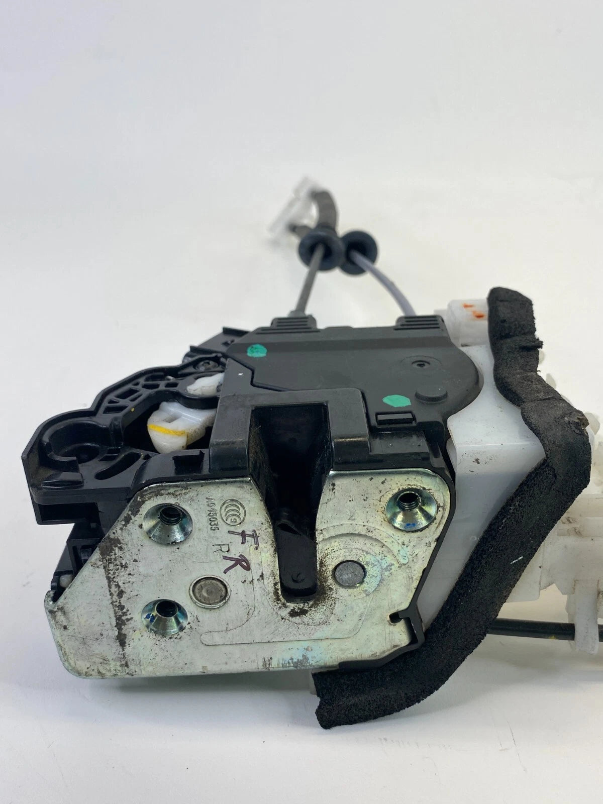 11-16 HYUNDAI ELANTRA SEDAN FRONT RIGHT DOOR LOCK LATCH ACTUATOR OEM 813203X010
