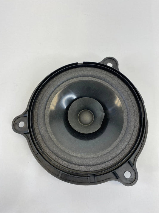 2011 2012 2013 NISSAN ROGUE REAR RIGHT BACK DOOR AUDIO SPEAKER 28156-1VK0A OEM